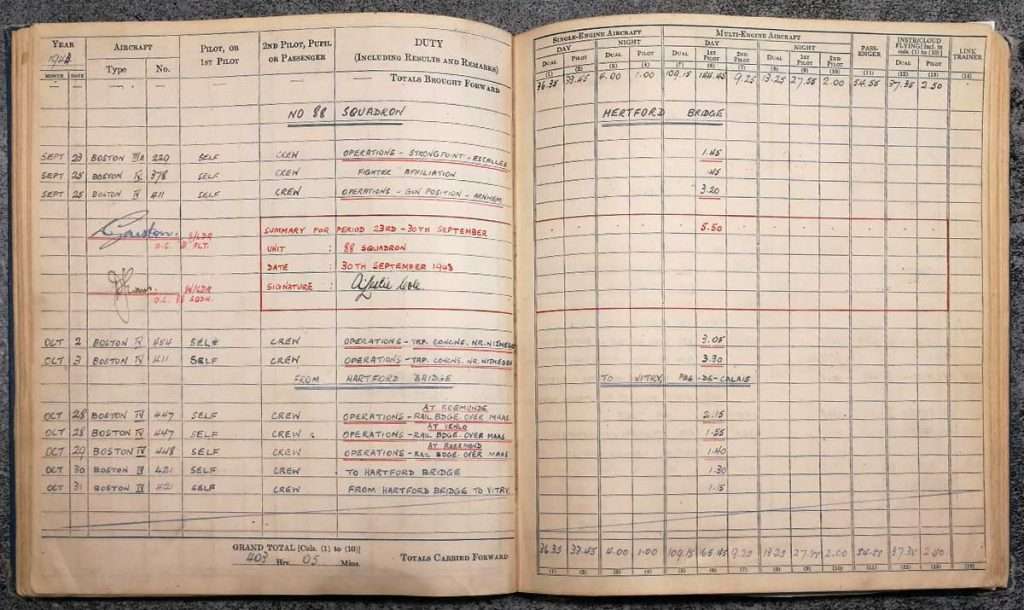 Andrew Cole RAF Pilot log book - Errol Barrow Navigator 88 Squadron
