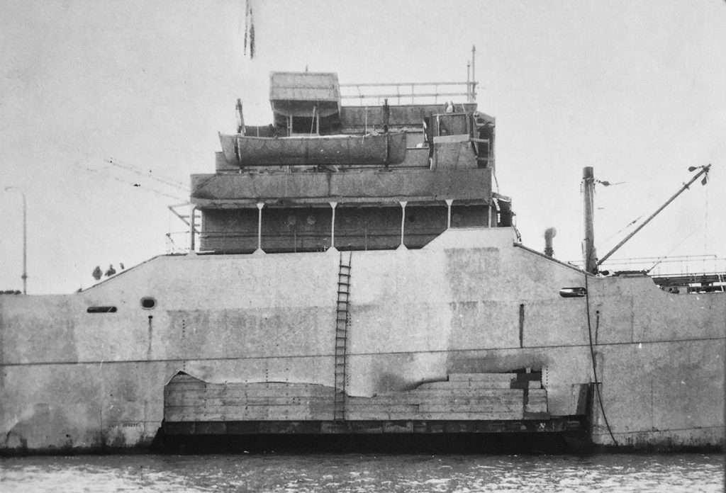CNS Cornwallis jury-rigged repair