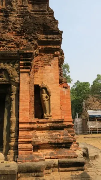 Temples of Rolous