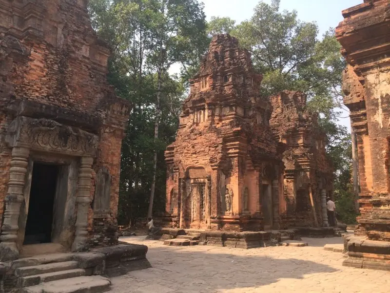 Temples of Rolous