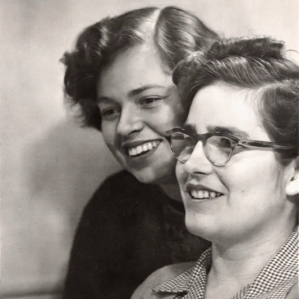 Do Weatherhead and Dor Boyce 21st birthday in November 1952 - London